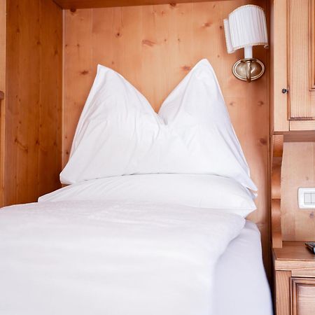 Hotel Europa Dolomites セルヴァ・ディ・ヴァル・ガルデーナ エクステリア 写真