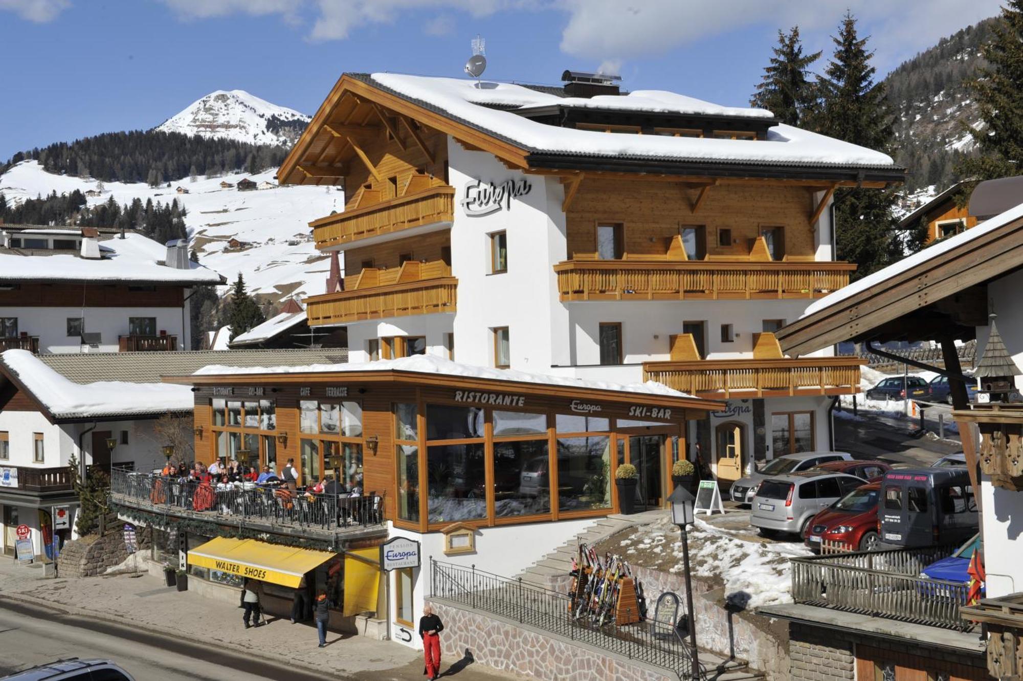 Hotel Europa Dolomites セルヴァ・ディ・ヴァル・ガルデーナ エクステリア 写真